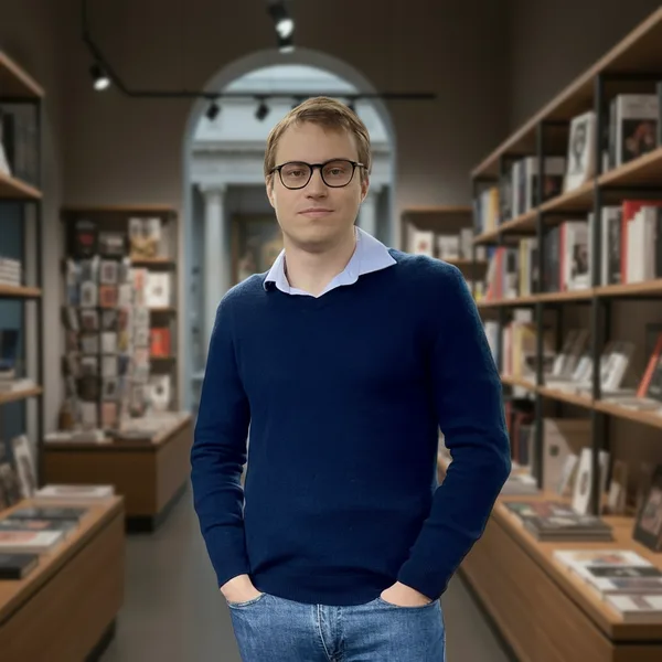 Le visiteur devant la borne